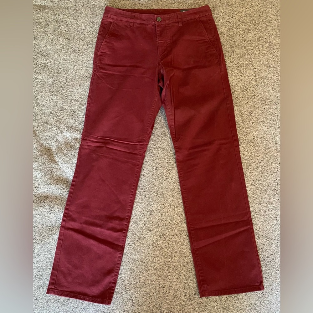 Bonobos - Stretch Washed Chinos - Straight Leg - 32x32 - Color: Merlot (Maroon)